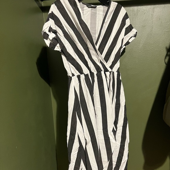 🌟 SHEIN Surplice Neck Striped Wrap A-line Dress Without Belted🌟 - Picture 5 of 6